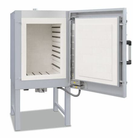 Four frontal Nabertherm N280E