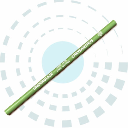 Crayon d'oxyde vert, sans plomb. À utiliser sur biscuit et sous émail.
